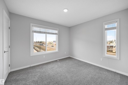 34 2215 24 Street, Edmonton, AB - Indoor Photo Showing Other Room