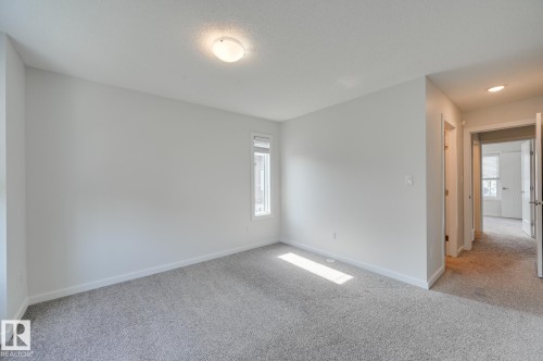 26 2215 24 Street, Edmonton, AB - Indoor Photo Showing Other Room