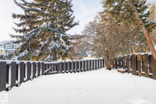 1037 Millbourne Rd E Nw, Edmonton, AB - Outdoor