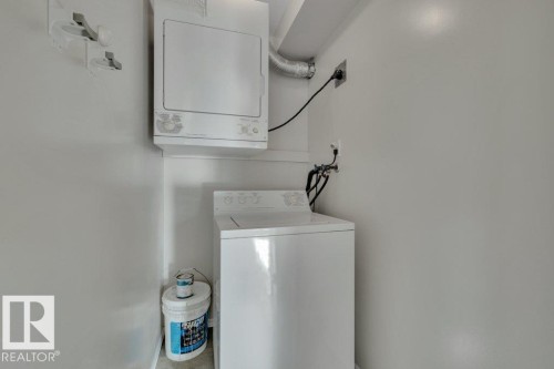 102 11455 41 Avenue, Edmonton, AB - Indoor Photo Showing Laundry Room