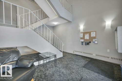 102 11455 41 Avenue, Edmonton, AB - Indoor Photo Showing Other Room