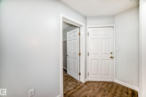 112 11716 100 Avenue, Edmonton, AB - Indoor Photo Showing Other Room