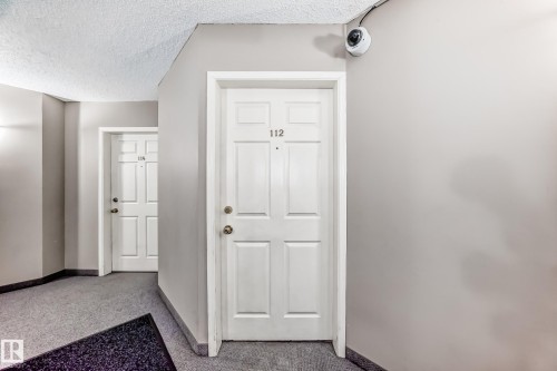 112 11716 100 Avenue, Edmonton, AB - Indoor Photo Showing Other Room