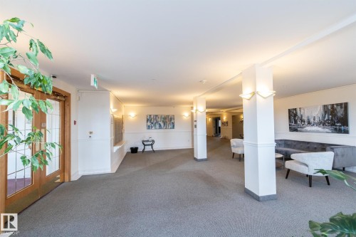 112 11716 100 Avenue, Edmonton, AB - Indoor Photo Showing Other Room