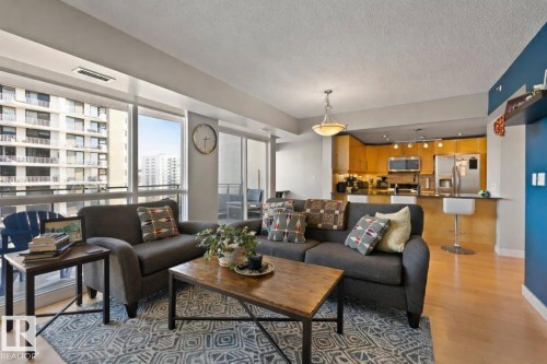 1104 10046 117 Street, Edmonton, AB - Indoor Photo Showing Living Room