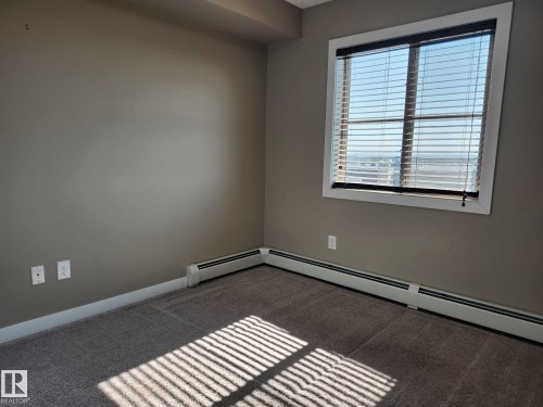 407 270 Mcconachie Drive, Edmonton, AB - Indoor Photo Showing Other Room