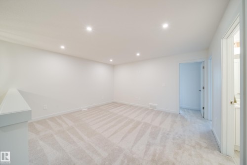 2 Cloutier Close, St. Albert, AB - Indoor Photo Showing Other Room
