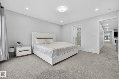 86 Meadowlink Common, Spruce Grove, AB - Indoor Photo Showing Bedroom