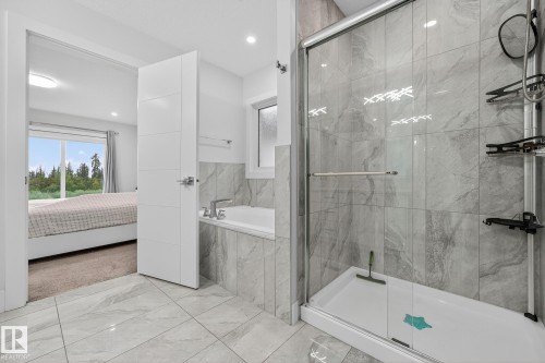 86 Meadowlink Common, Spruce Grove, AB - Indoor Photo Showing Bathroom