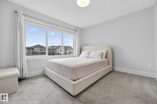 86 Meadowlink Common, Spruce Grove, AB - Indoor Photo Showing Bedroom