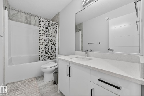 86 Meadowlink Common, Spruce Grove, AB - Indoor Photo Showing Bathroom