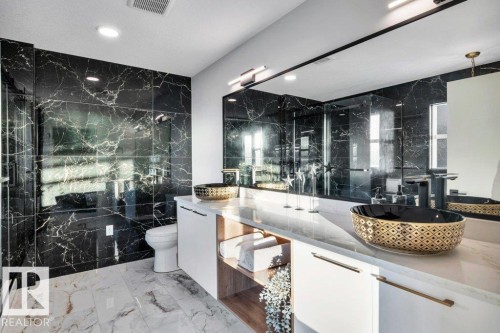 5204 Kimball Crescent, Edmonton, AB - Indoor