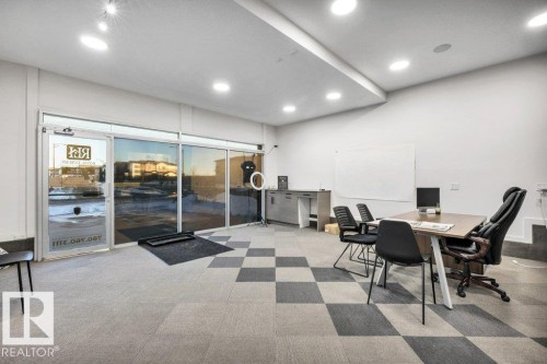 5204 Kimball Crescent, Edmonton, AB - Indoor