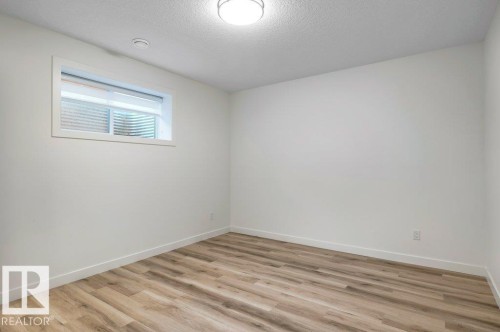 5204 Kimball Crescent, Edmonton, AB - Indoor Photo Showing Other Room
