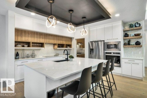 5204 Kimball Crescent, Edmonton, AB - Indoor Photo Showing Kitchen With Upgraded Kitchen