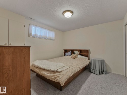 # 26 13320 124 Street Nw, Edmonton, AB - Indoor Photo Showing Bedroom