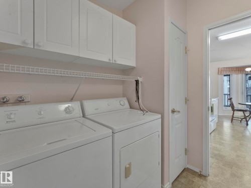 Edmonton, AB - Indoor Photo Showing Laundry Room