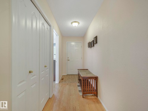 # 26 13320 124 Street Nw, Edmonton, AB - Indoor Photo Showing Other Room