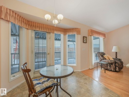 # 26 13320 124 Street Nw, Edmonton, AB - Indoor Photo Showing Dining Room