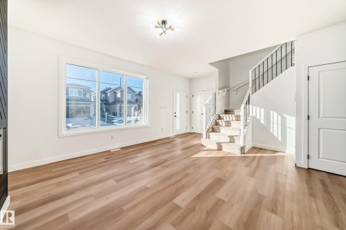 24 Westwyck Link, Spruce Grove, AB - Indoor