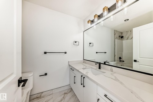 24 Westwyck Link, Spruce Grove, AB - Indoor Photo Showing Bathroom