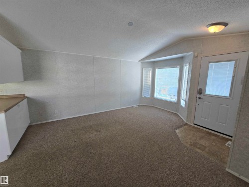 1133 Aspen Drive, Leduc, AB - Indoor Photo Showing Other Room