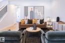 907 Rowan Way, Edmonton, AB  - Indoor Photo Showing Living Room 