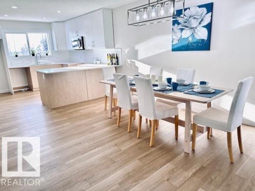 4845 115 Avenue, Edmonton, AB - Indoor Photo Showing Dining Room