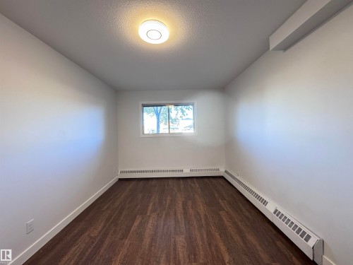 103 10511 19 Avenue, Edmonton, AB - Indoor Photo Showing Other Room