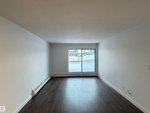 103 10511 19 Avenue, Edmonton, AB - Indoor Photo Showing Other Room
