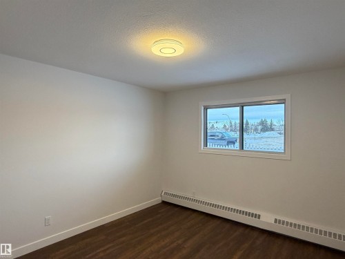 103 10511 19 Avenue, Edmonton, AB - Indoor Photo Showing Other Room