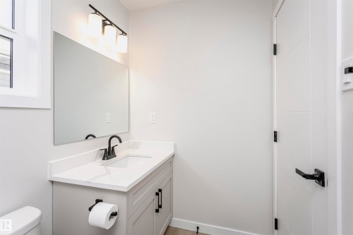 76 Dayton Crescent, St. Albert, AB - Indoor Photo Showing Bathroom