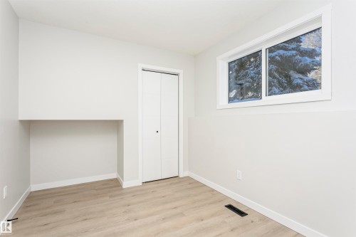 76 Dayton Crescent, St. Albert, AB - Indoor Photo Showing Other Room