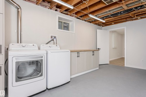 76 Dayton Crescent, St. Albert, AB - Indoor Photo Showing Laundry Room