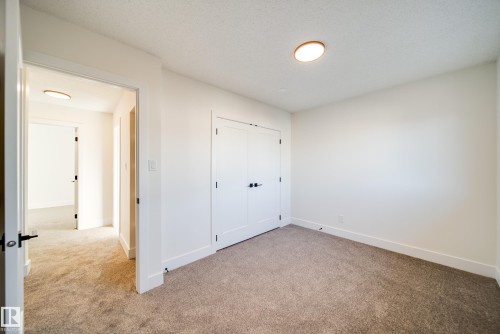 5394 38A Avenue, Edmonton, AB - Indoor Photo Showing Other Room