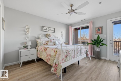 314 530 Hooke Road, Edmonton, AB - Indoor Photo Showing Bedroom