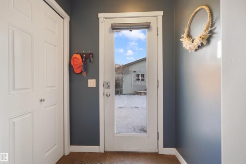 169 62 Street, Edmonton, AB - Indoor Photo Showing Other Room