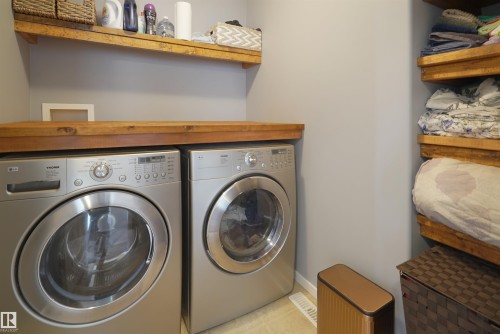 169 62 Street, Edmonton, AB - Indoor Photo Showing Laundry Room