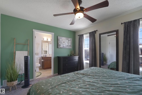 169 62 Street, Edmonton, AB - Indoor Photo Showing Bedroom
