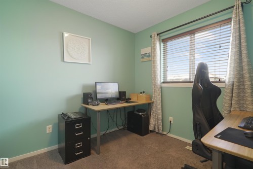 169 62 Street, Edmonton, AB - Indoor Photo Showing Office