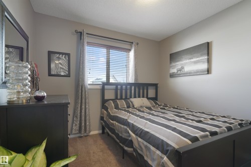 169 62 Street, Edmonton, AB - Indoor Photo Showing Bedroom