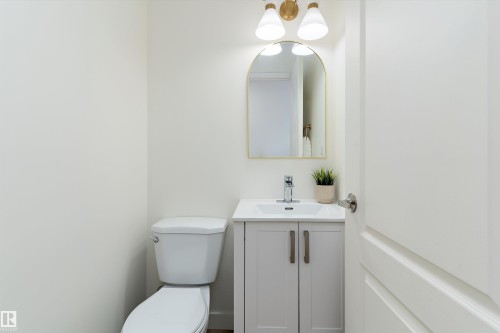 63 1033 Youville Drive W, Edmonton, AB - Indoor Photo Showing Bathroom