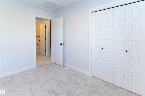 5115 Pilot Lane, Edmonton, AB - Indoor Photo Showing Other Room