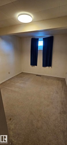 10712 159 Street, Edmonton, AB - Indoor