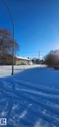 10712 159 Street, Edmonton, AB - Outdoor With View