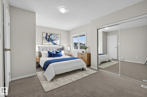 3205 142 Avenue, Edmonton, AB - Indoor Photo Showing Bedroom