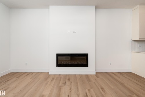 3111 Magpie Way, Edmonton, AB - Indoor With Fireplace