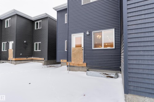 3111 Magpie Way, Edmonton, AB - Outdoor