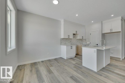 192 Munn Way, Leduc, AB - Indoor Photo Showing Kitchen
