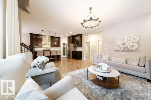 4374 Crabapple Crescent, Edmonton, AB - Indoor Photo Showing Living Room